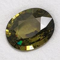 Echter oval facettierte Demantoid ( 4,53 Carat ) 12 x 9,8 mm Nordrhein-Westfalen - Recklinghausen Vorschau