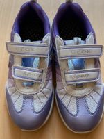 Neue GEOX Sneakers  35 Turnschuhe Gymnastik Kinderschuhe Weiß Violett Baden-Württemberg - Uhldingen-Mühlhofen Vorschau