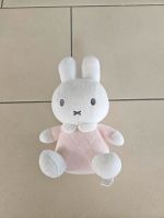 Miffy Hase Rassel rosa 26cm Kr. München - Unterschleißheim Vorschau