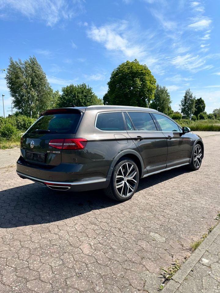 Volkswagen Passat Alltrack in Königslutter am Elm