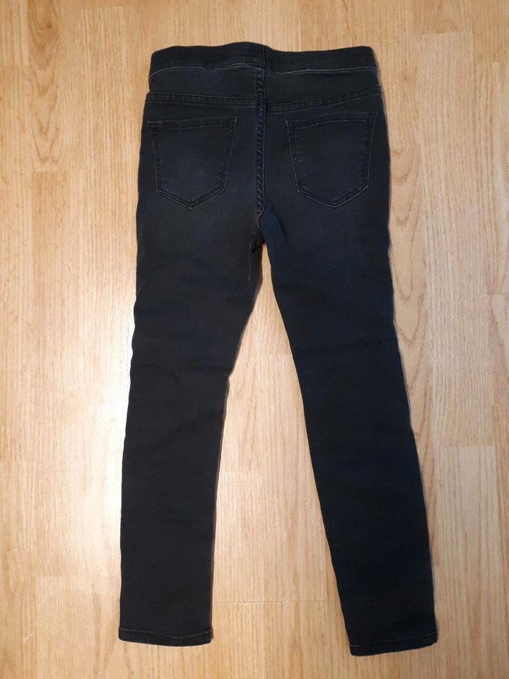 Jeansleggings mit Glitzerpailetten Gr.116 von H&M in Borsdorf