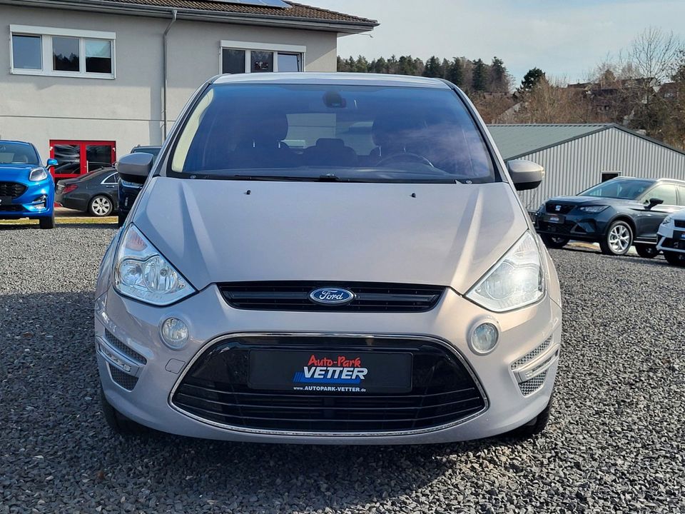 Ford S-Max Titanium 2.0 TDCi/1.Hand/AHK/LM 17"/Sitzh. in Oberreichenbach