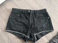 Kurze Hose, Jeans gr. S Niedersachsen - Schladen Vorschau