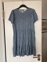 Kleid Vila Gr. 40 blau mit Blümchen Baden-Württemberg - Ulm Vorschau