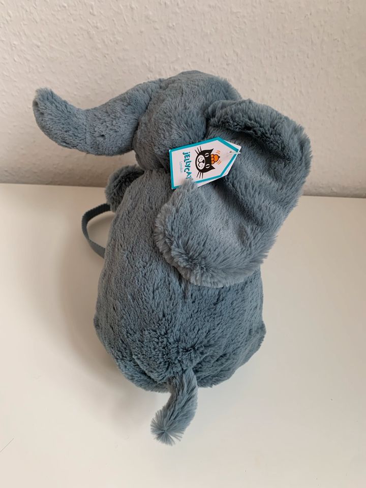 Jellycat Huggady Elephant Backpack Elefant Rucksack retired NEU in Berlin