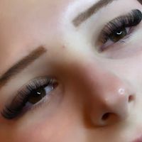 Wimpernverlängerung/Wimpernextensions 1:1, Volumen, Mega-Volumen Berlin - Friedrichsfelde Vorschau