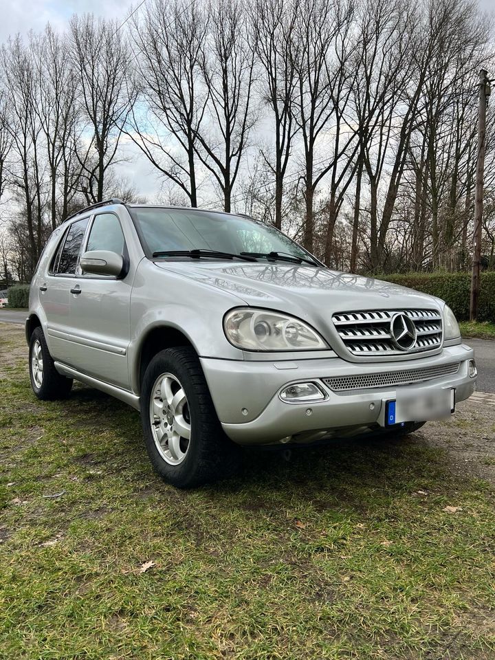 Mercedes Benz ML 500 Blue Efficiency AMG ( LPG Gas ) in Schnakenbek