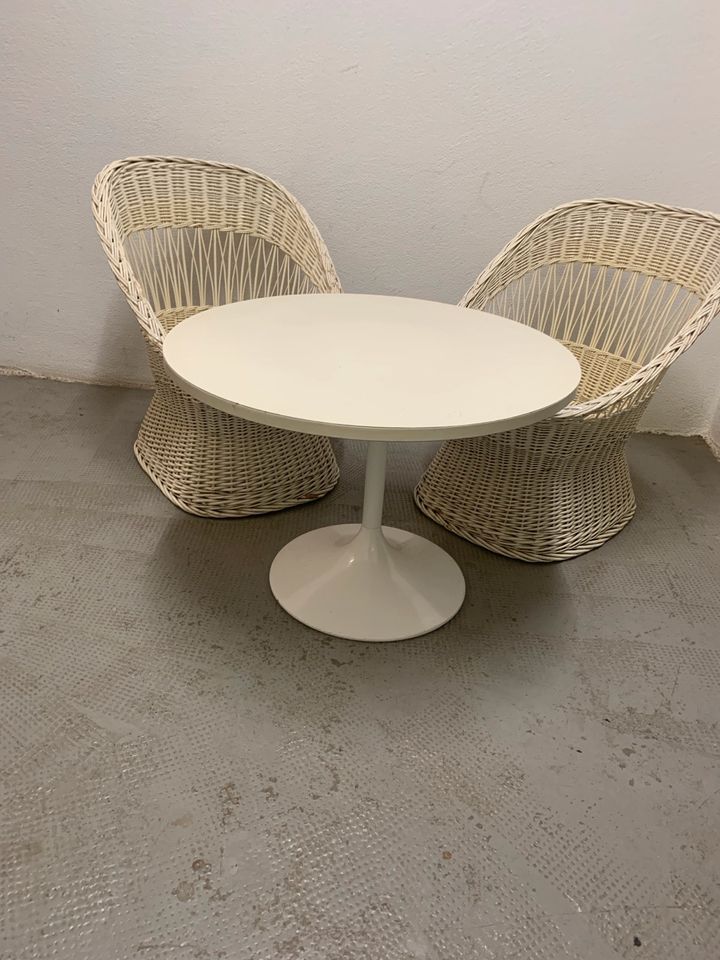 2 weiße Shabby Rattan Korbsessel Mädchen Teenie in Tübingen