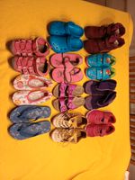 Kinderschuhe Hausschuhe Kickschuhe in 29 Baden-Württemberg - Wurmlingen Vorschau