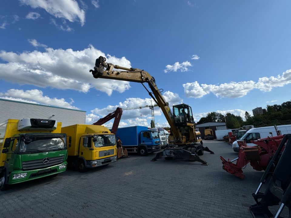 CAT M318C MH   Mobilbagger in Berlin