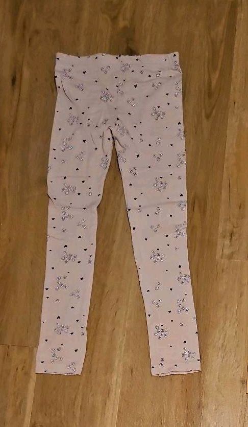 * NEU * Leggins Gr. 122 in Wentorf