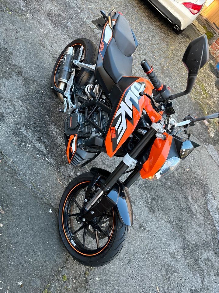 KTM 125 er Duke 2013 in Dautphetal