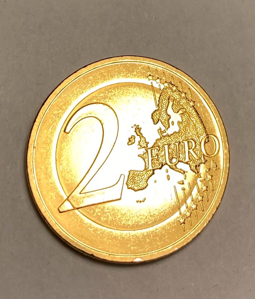 Vergoldete 2 € Münze in Gütersloh
