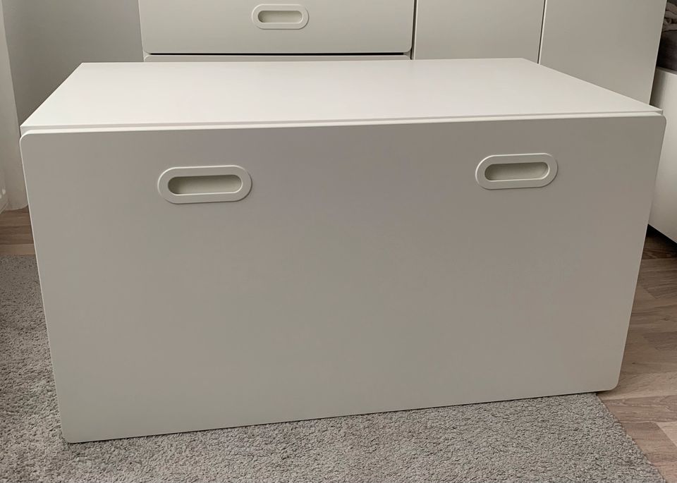 Ikea Ablage Schrank mit Rollen 90×49×51 cm in Bielefeld