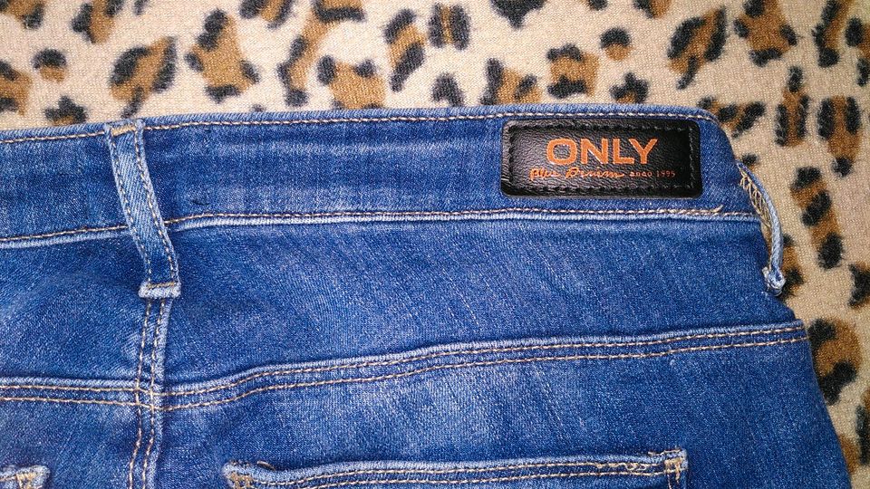 Only Jeans Skinny Gr. 28/32 in Salzgitter