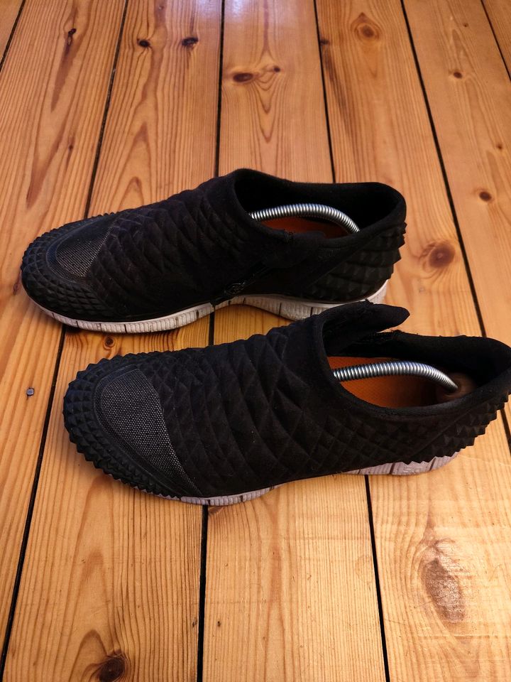 Nike Free Orbit 2 Sp in Schwarz - Größe 44 in Hamburg