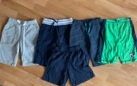 Ich biete 5 kurze Hosen in Gr:116 für jungen Leipzig - Grünau-Ost Vorschau