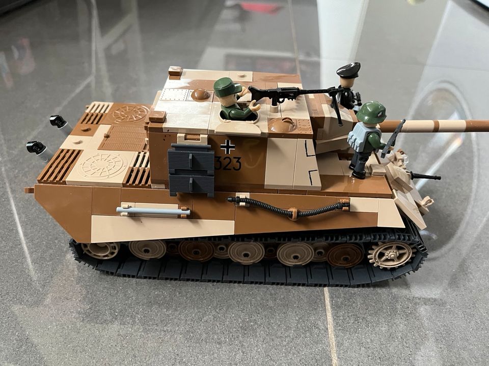 Cobi 2484 Jagdtiger vitrinenzustand panzer Lego in Hamburg