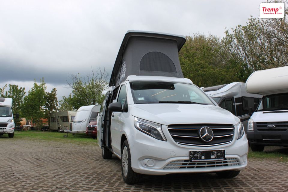 Mercedes-Benz Vito Tourer Salty Blue Premium in Hoppegarten