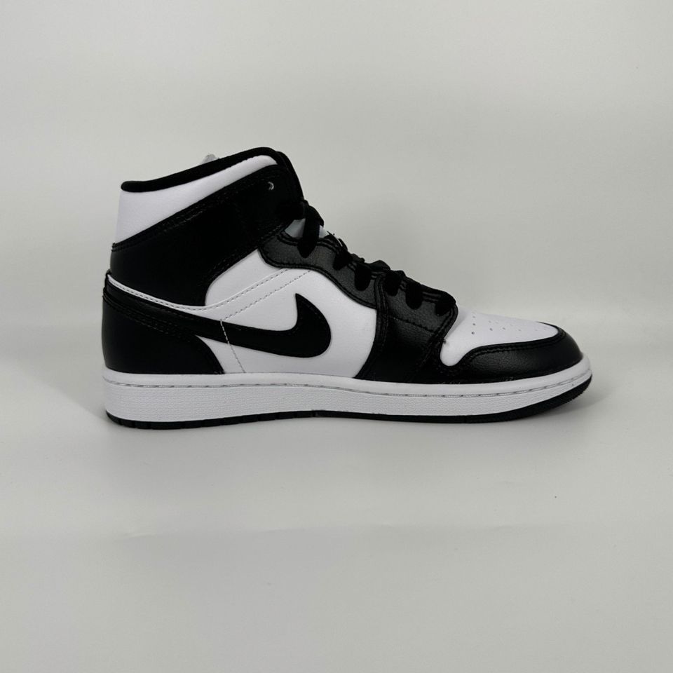 Nike / Air / Jordan / 1 / Mid / Panda / 37,5 / 38,5 / 40 / 40,5 in Haan