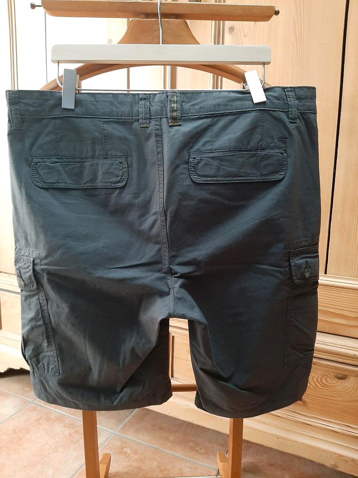 Shorts von Camel aktiv in Hechthausen