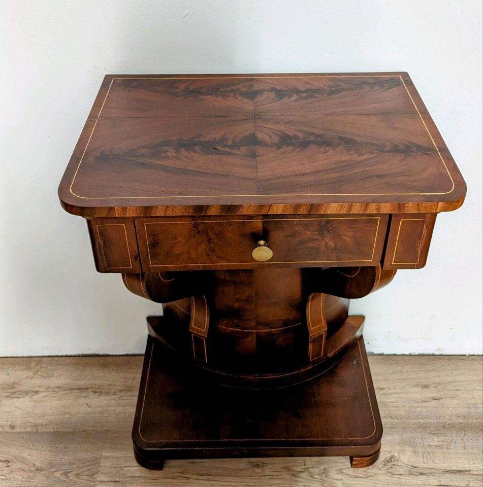 Biedermeier Konsole Mahagoni um 1840 Antik in Ehringshausen