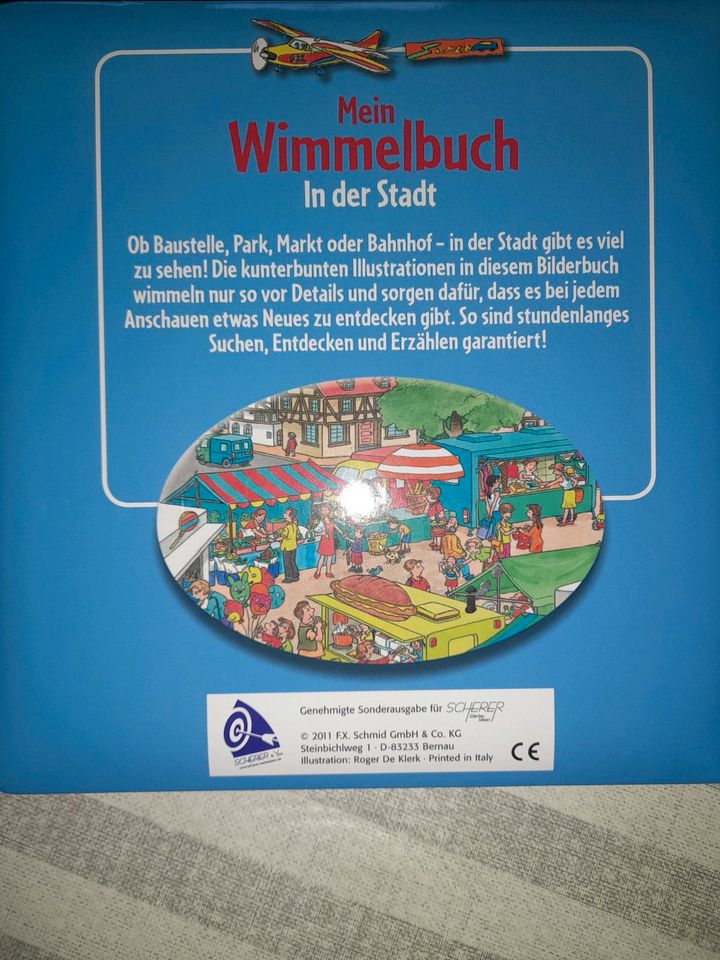 Kinder Wimmelbuch  in der Stadt in Murrhardt