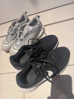 Nike Schuhe 2 Stück Baden-Württemberg - Karlsruhe Vorschau