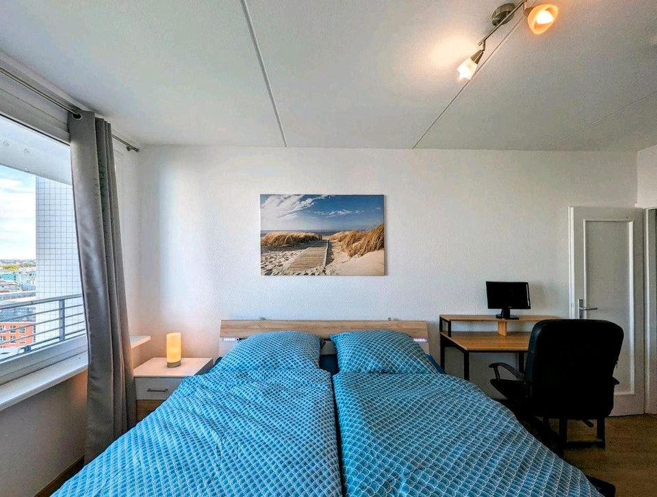 Furnished bright flat on 15th floor in Mitte with registration in Berlin