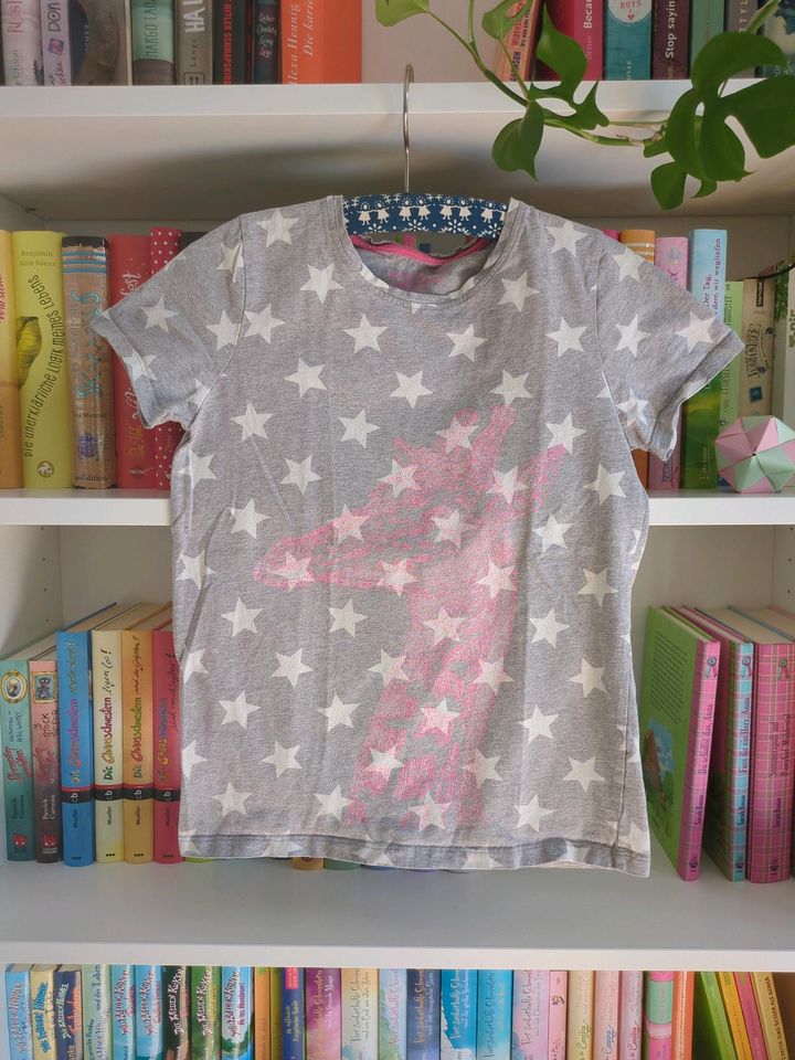 Mini Boden T-shirt 9-10y Gr. 140 grau neon pink Giraffe Sterne in Hannover
