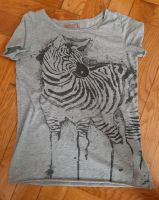 Shirt grau Zebra Gr.L Saint Tropez Neuhausen-Nymphenburg - Neuhausen Vorschau