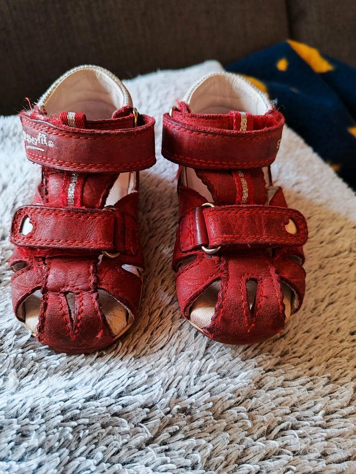 Superfit Mädchen Sandalen 22 in Hünfeld