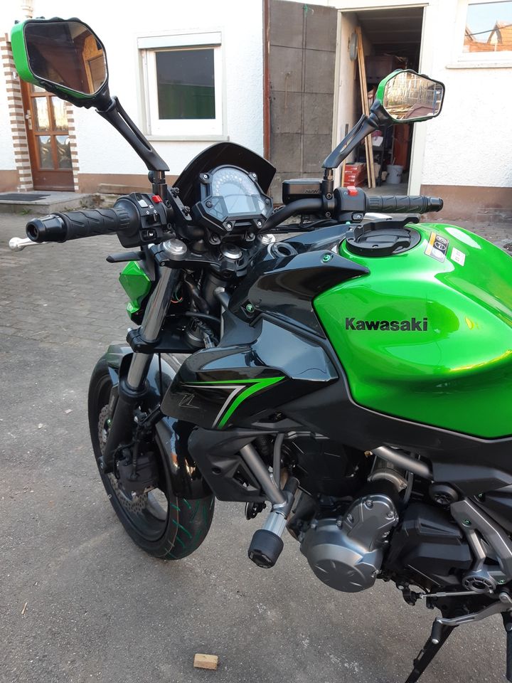Motorrad Kawasaki z650 in Hechingen