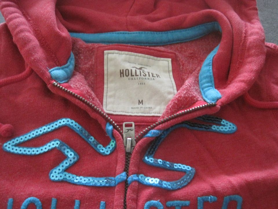 Hollister Paket Jeans Shirt Jacke Hose rot grau M Sweater T-Shirt in Inden