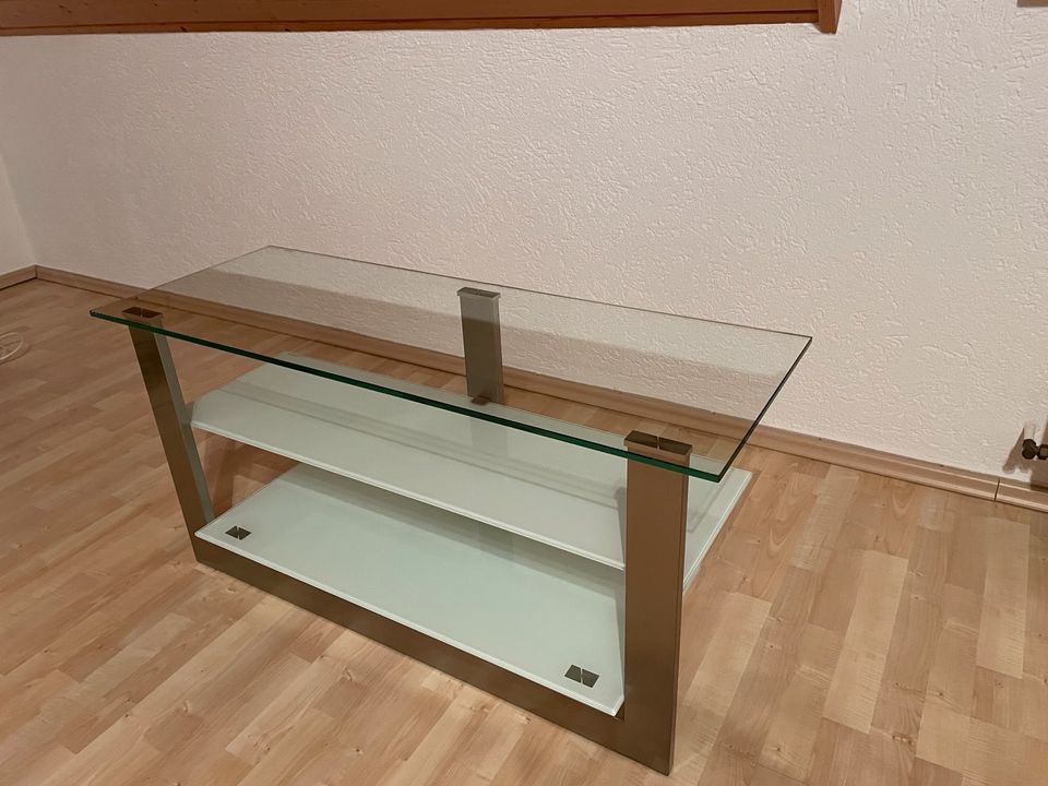 TV Tisch aus Edelstahl und Glas in Winden