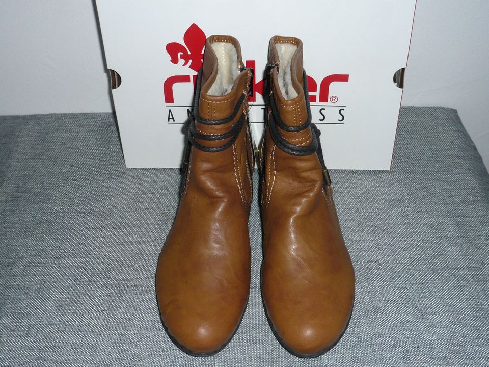 RIEKER ~ Stiefelette ~ Gr. 41 ~ braun ~ Echte Lammwolle ~ NEU&OVP in Schaafheim