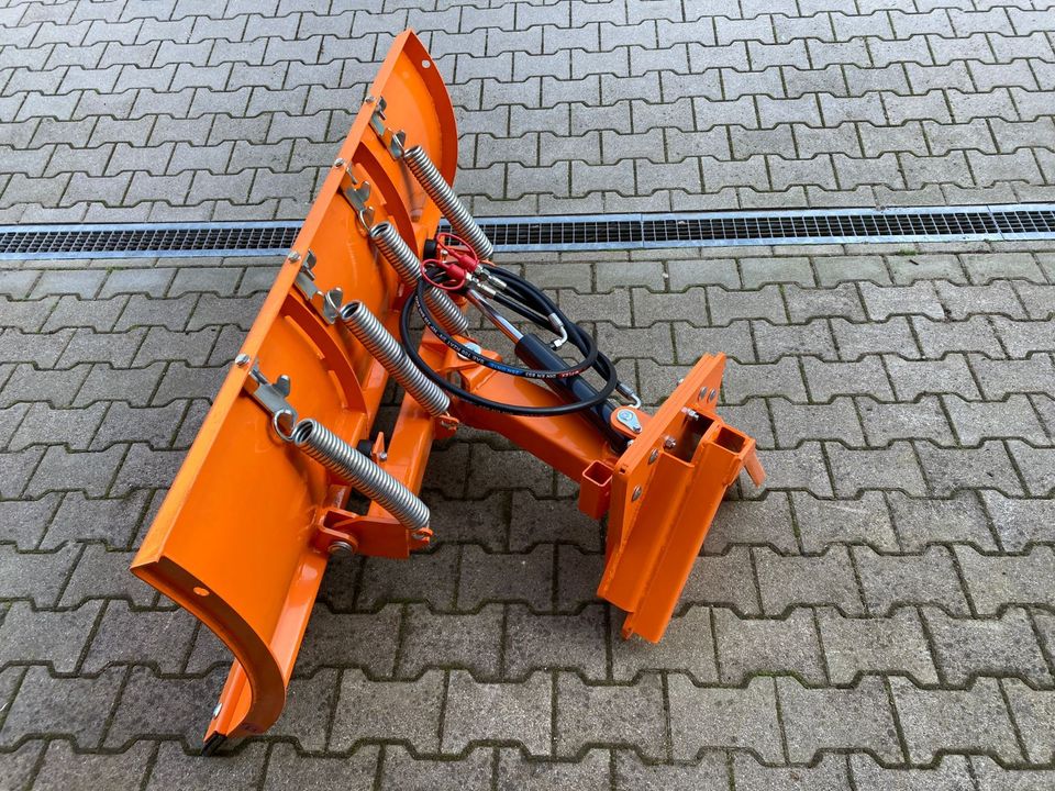 Schneeräumschild Mini 150 cm Kommunal Aufnahme Hydr. Schwenkung in Tiefenbach Oberpf