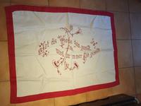 Nr. 12 - altes Tuch 105 x 80 cm rot umrandet mit Spruch Lob Berlin - Schöneberg Vorschau