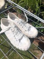Weiße Sneaker Nordrhein-Westfalen - Ostbevern Vorschau