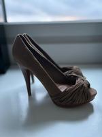 ZARA High Heels  / Plateau / Peeptoes Velour Größe 40 Nordrhein-Westfalen - Hamm Vorschau