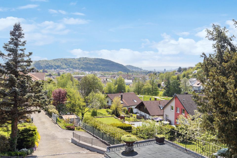 Wow, MEGA-Haus für 2 Familien! Riesiges Grundstück! Lörrach Hauingen mit Ausblick!!! Besichtigung!!! in Lörrach