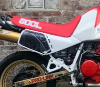 Honda XL600LM Seitenverkleidung rechts GFK Nordrhein-Westfalen - Rheda-Wiedenbrück Vorschau