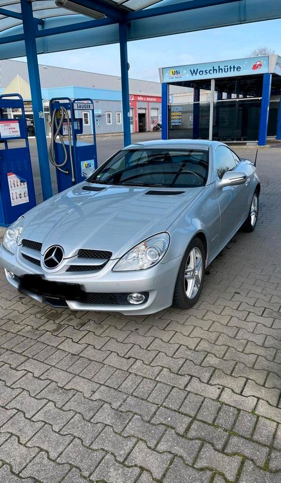 Gepflegter Mercedes SLK R171 in Bochum