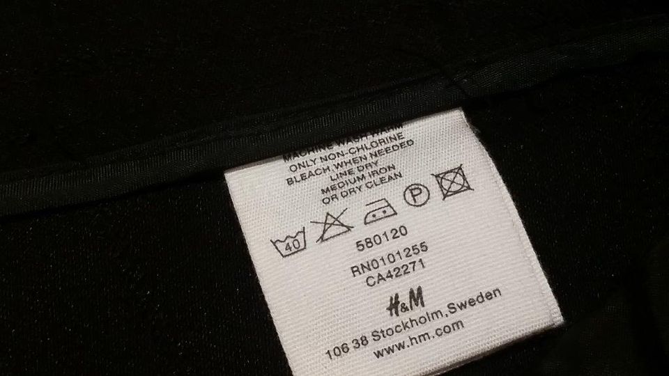 H&M Damen Anzug - Kollektion: Karl Lagerfeld for H&M - Gr. 40 in Wolfsburg