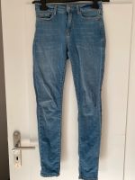 Neue Skinny Jeans von Esprit Gr.26/30 blau Schleswig-Holstein - Lübeck Vorschau