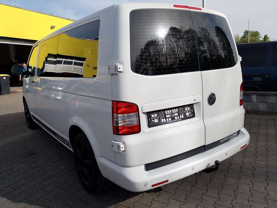 Volkswagen T5 Transporter 6G. Klima LED XENON 2,0TDI 9 SIT in Ludwigsburg