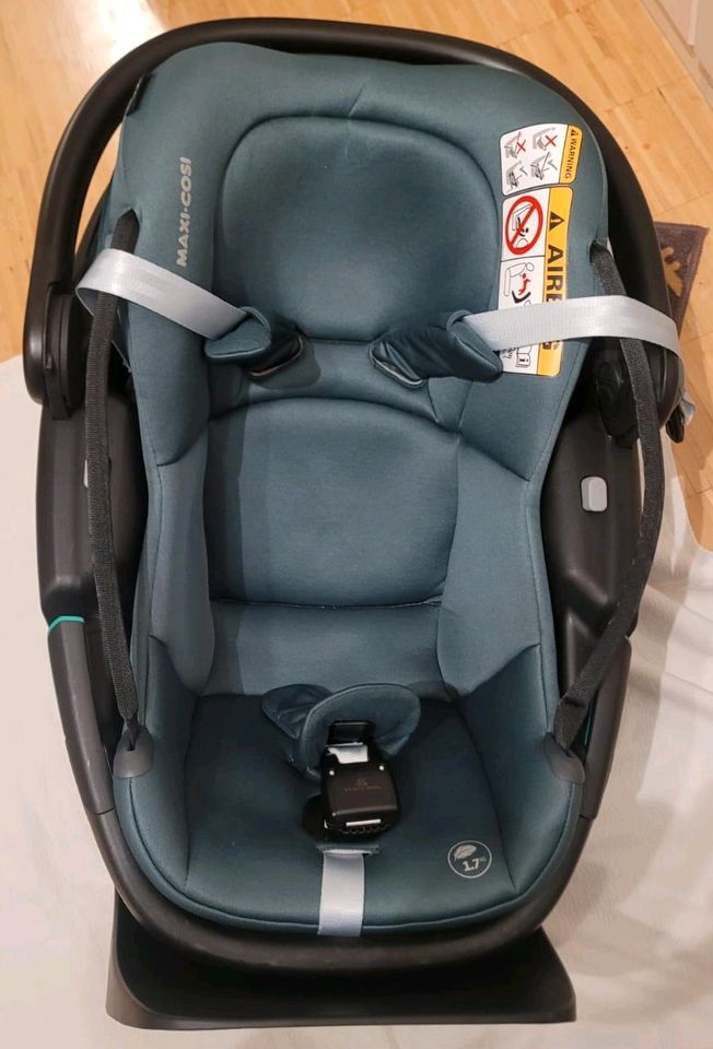 Maxi Cosi Coral 360°C Drehbar in Unsleben