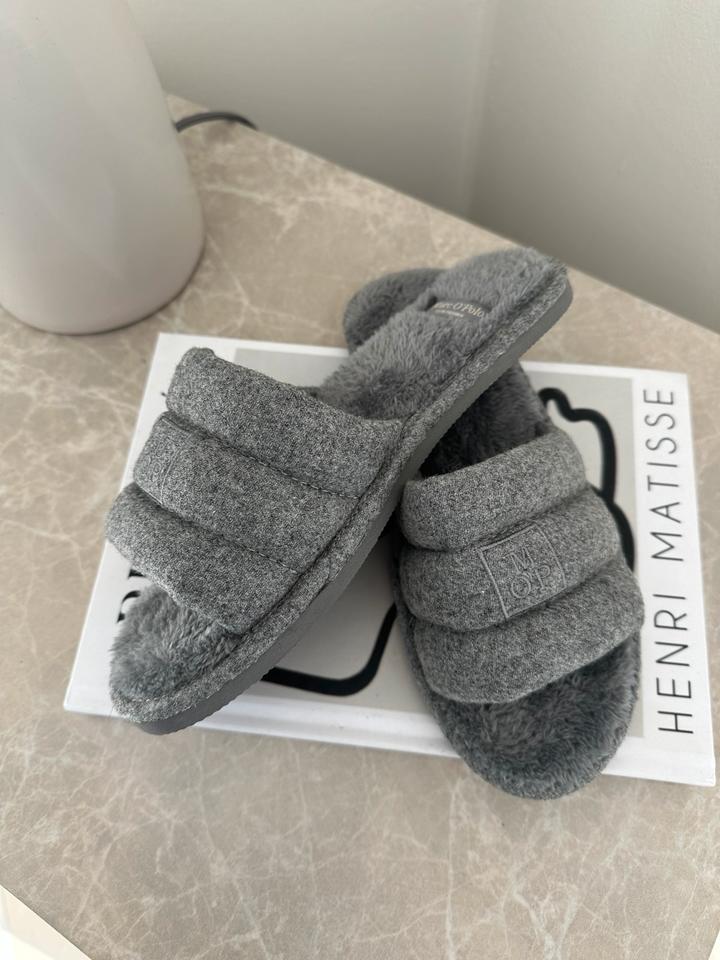 Marc O’Polo Schlappen Hausschuhe grau Fell Gr. 36/37 neu in Puls