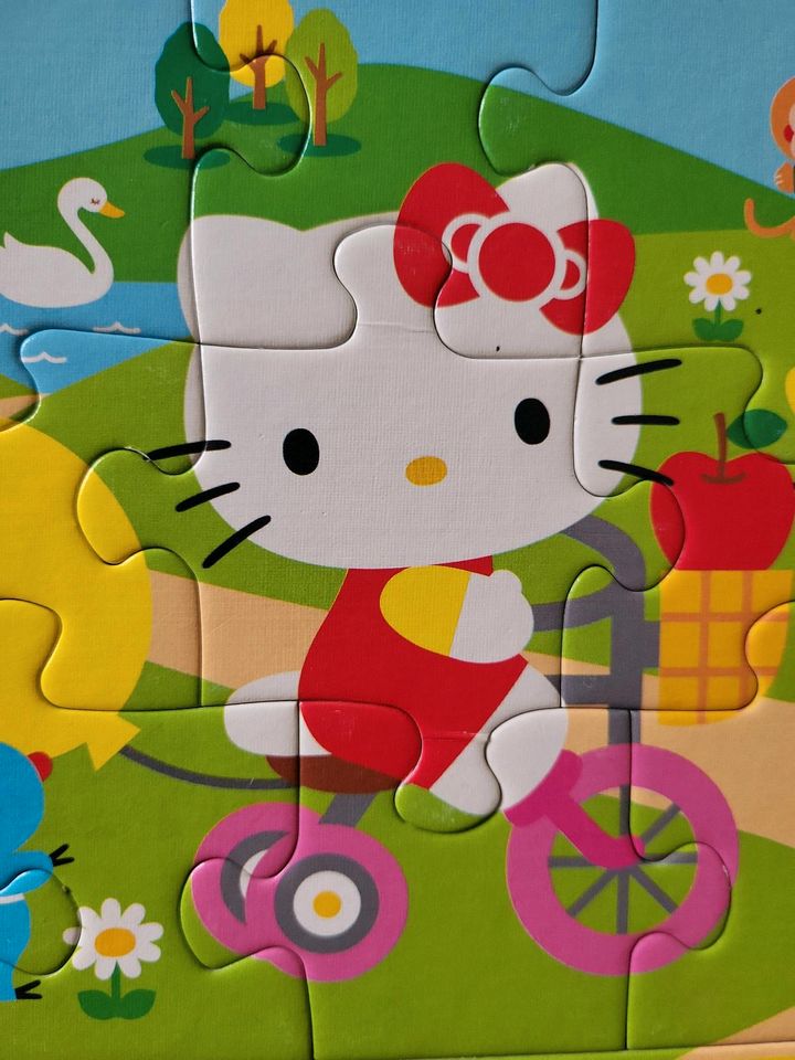 Hello Kitty Puzzle in Großhansdorf