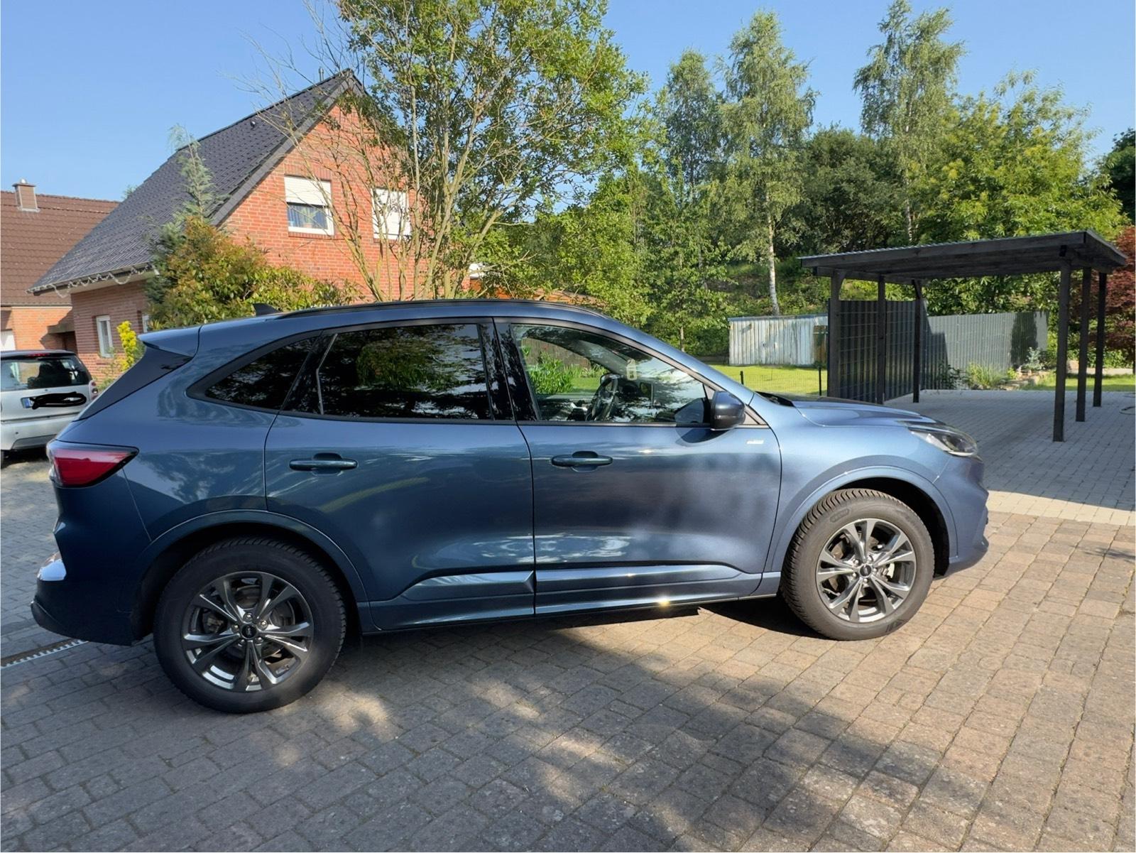 Abbildung des Autos Ford Kuga 2.5 Duratec ST…